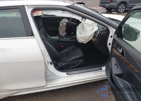 2017 Nissan Maxima 3.5 Platinum from USA, damaged, VIN 1N4AA6AP0HC384104